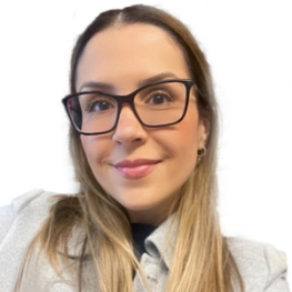 AMANDA GIL (Oficial de Registro de Imóveis)